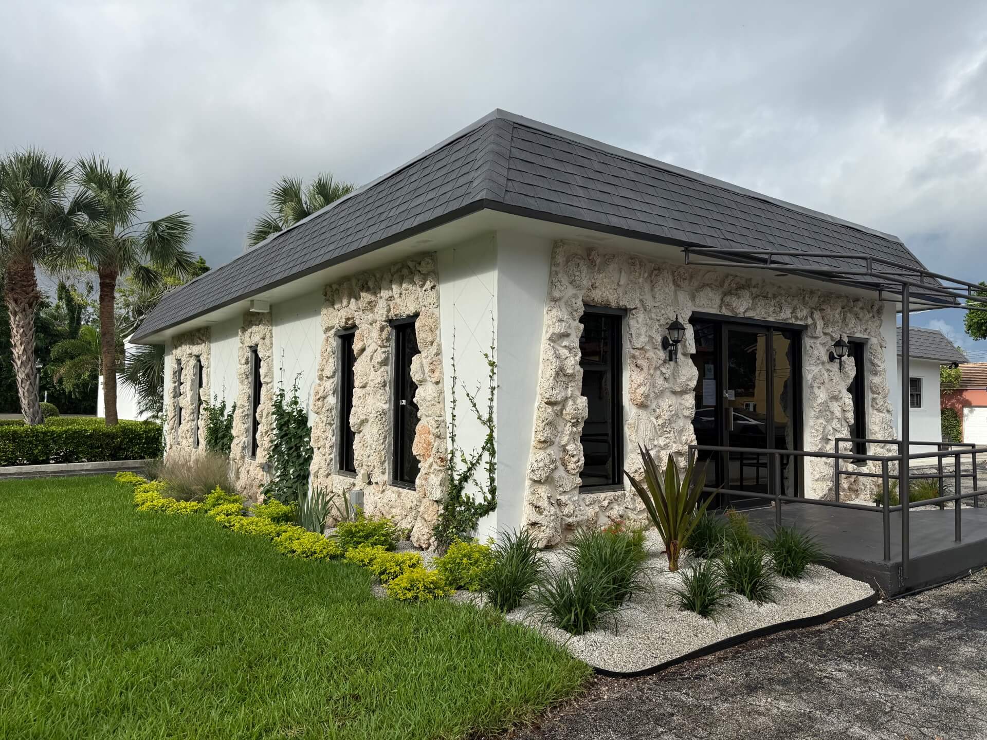 1114 N. Olive, West Palm Beach, FL