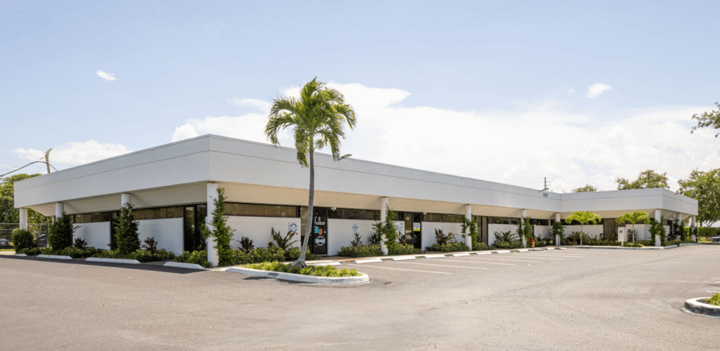 2620 N. Australian, West Palm Beach Northgate Centre